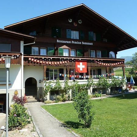 Hotel Restaurant Sunnmatt Aeschi Bei Spiez Buitenkant foto
