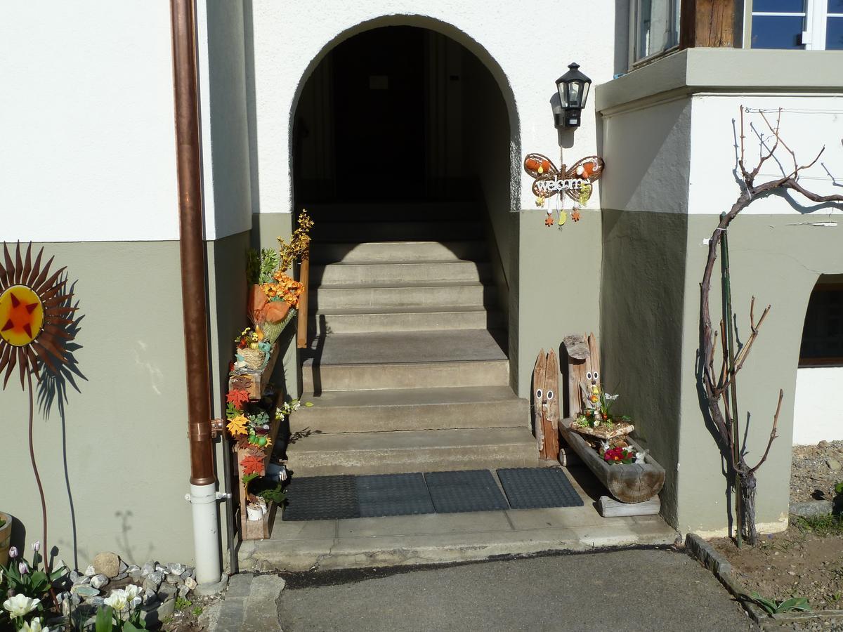 Hotel Restaurant Sunnmatt Aeschi Bei Spiez Buitenkant foto